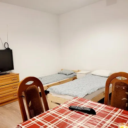 I Goscinne Pod Lasem Hotel Nadarzyn