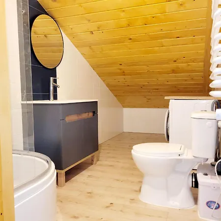Hotel I Goscinne Pod Lasem Nadarzyn